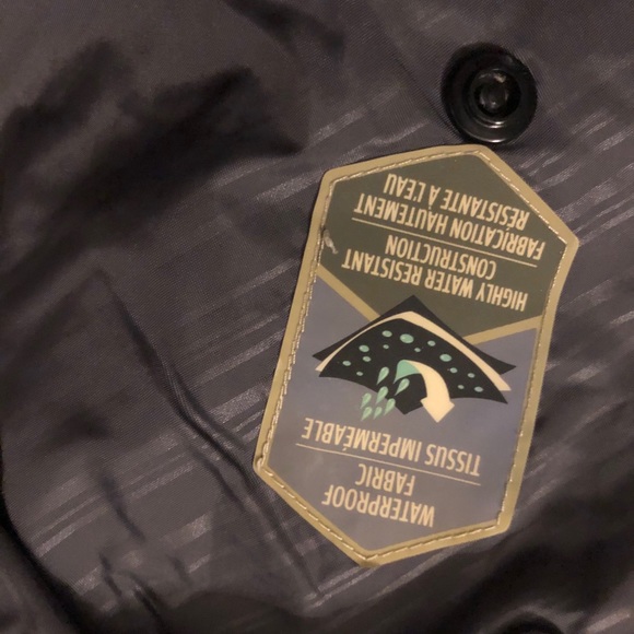 Columbia winter jacket - Picture 8 of 11